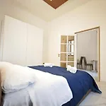 Nicolai Lounge Loft Apartamento