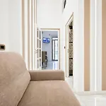 Nicolai Lounge Loft * Bari