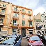 Nicolai Lounge Loft باري