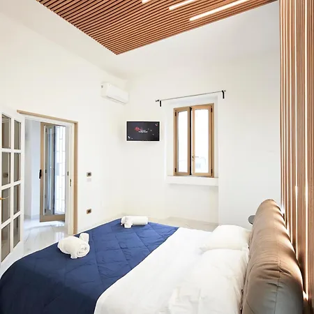 Апартаменти Nicolai Lounge Loft Барі