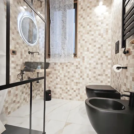 Апартаменти Nicolai Lounge Loft Барі