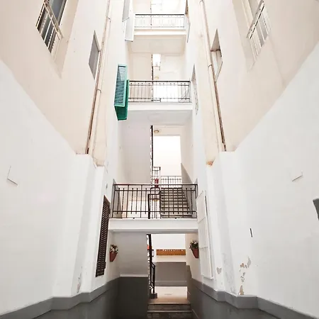 Апартаменти Nicolai Lounge Loft *