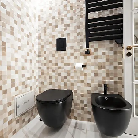 Nicolai Lounge Loft * Барі